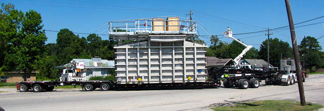 Heavy haul carrier coordinating permits and safe routing for oversize freight in the Midwest