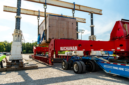 Specialized heavy haul trailer with multi-axle configuration