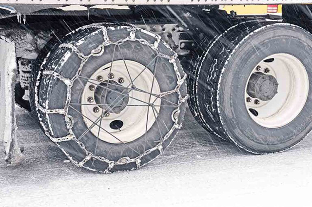 Winter routes change fast. Learn trucking tire chain laws by state, chain-up tips, and how to avoid roadside inspection delays.
